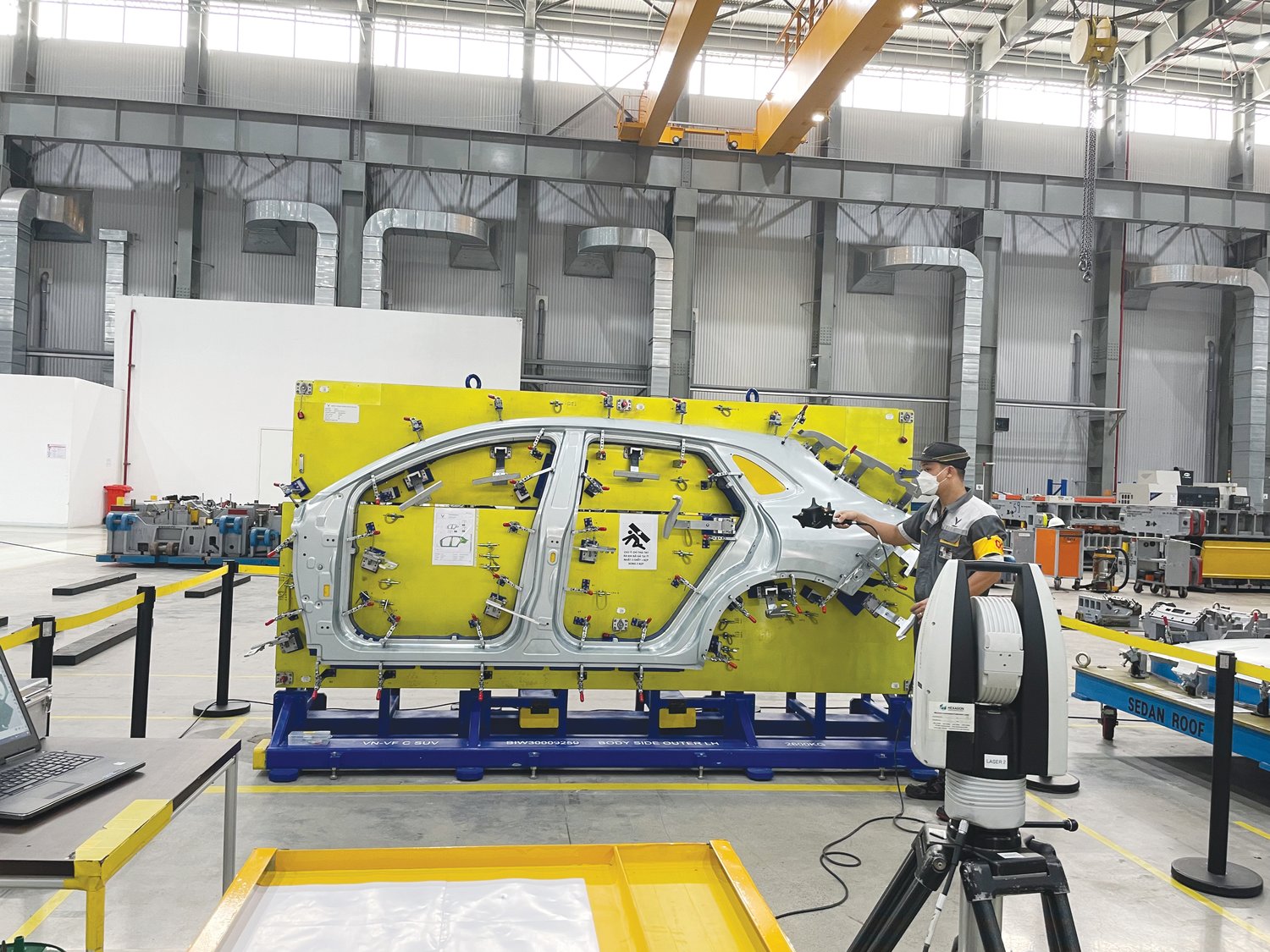 More than 3,000 robots manufacture EVs inside the VinFast complex. The process is more than 80% automated and produces up to 38 vehicles per hour.